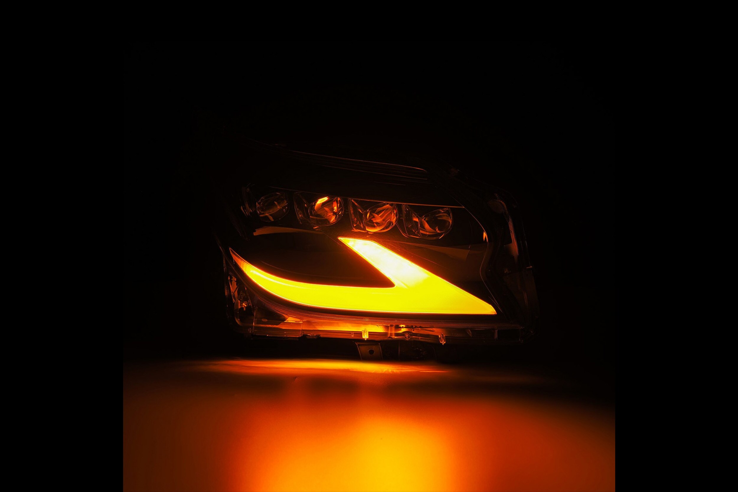 ラクス Lexus GX460 (14-19): AlphaRex Nova Headlights | Now